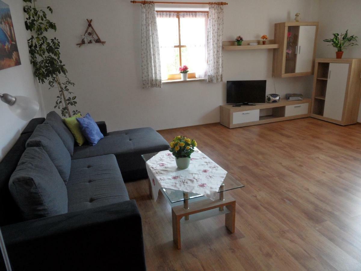 Ferienwohnung Engelhardt Oberreute Esterno foto